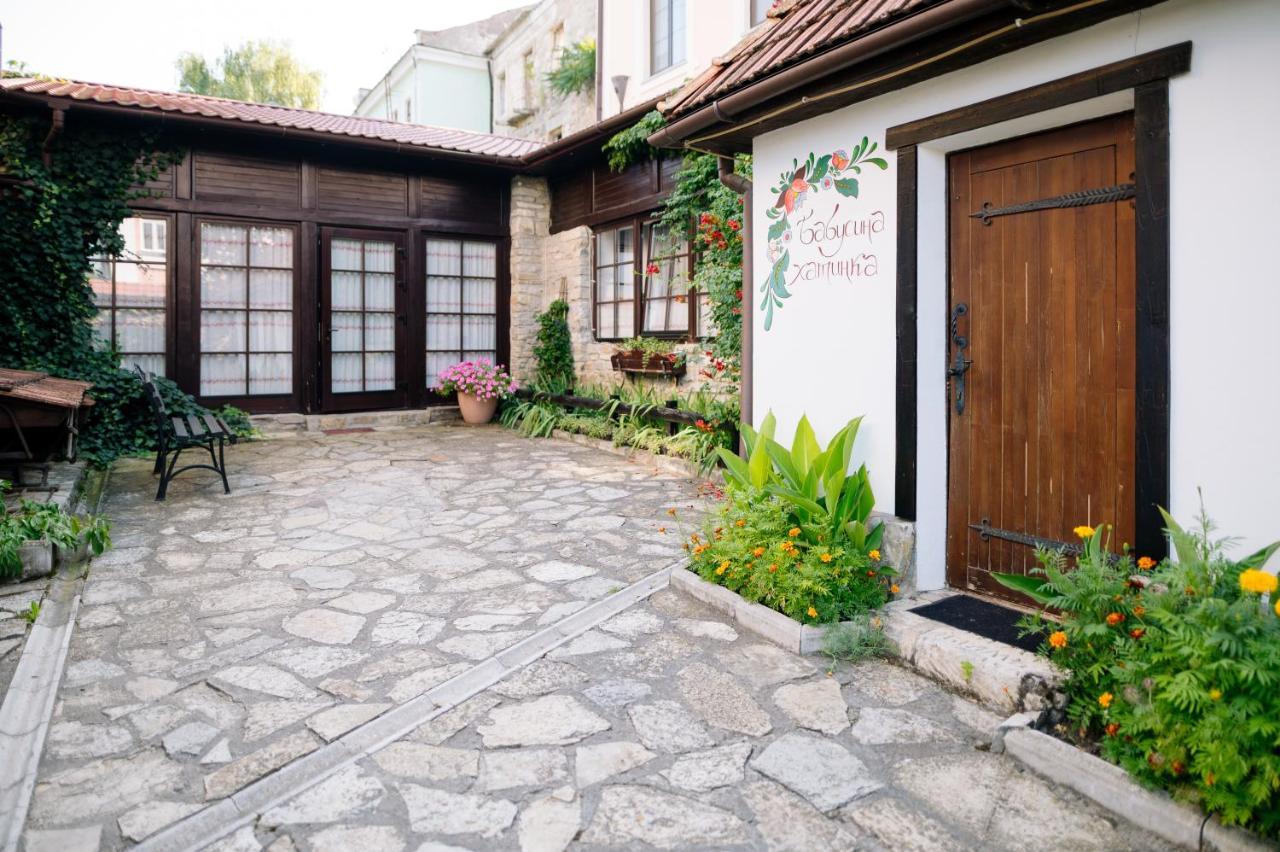 Hetman Hotel Kamieniec Podolski Zewnętrze zdjęcie